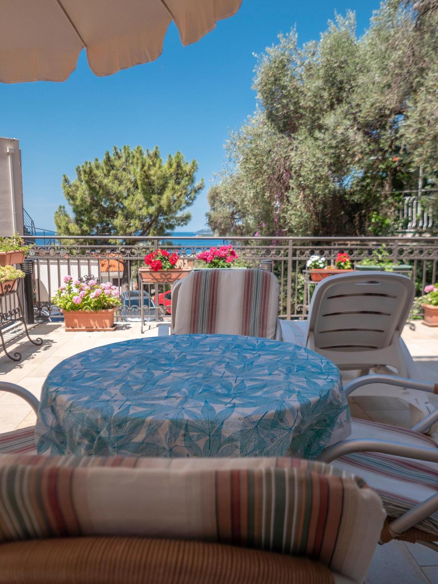 Apartments Marina Sveti Stefan Εξωτερικό φωτογραφία